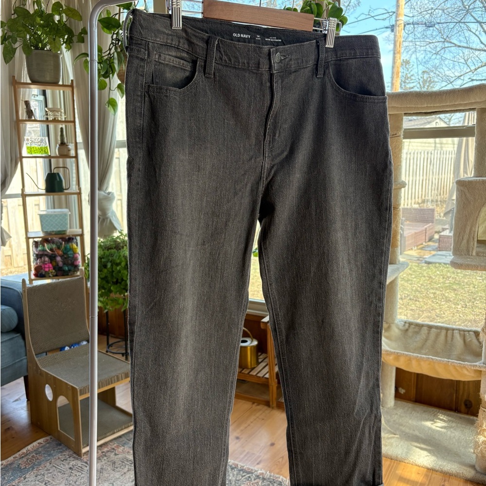 Old Navy Women’s WOW Boyfriend Black Jeans